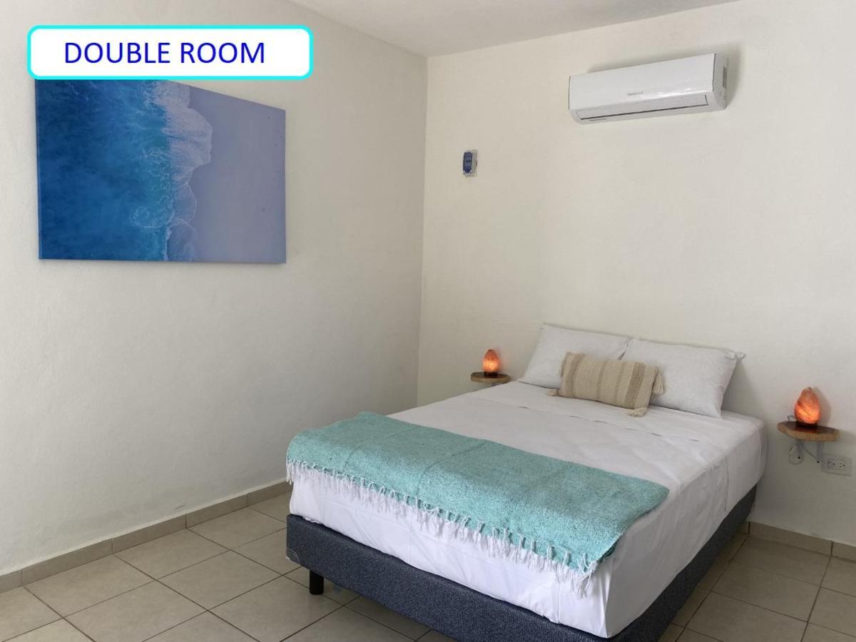 Aparthotel Casa Colibri El Cuyo Esterno foto